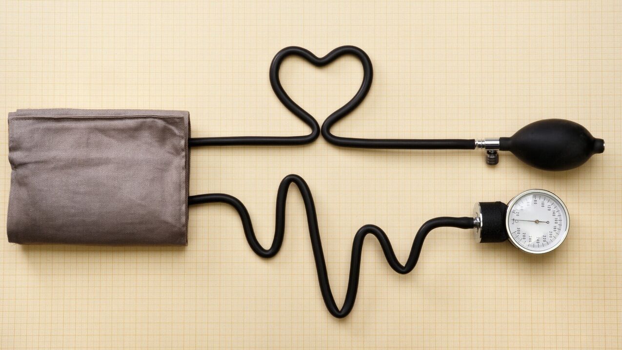 As enfermidades hipertónicas son perigosas con complicacións cardiovasculares